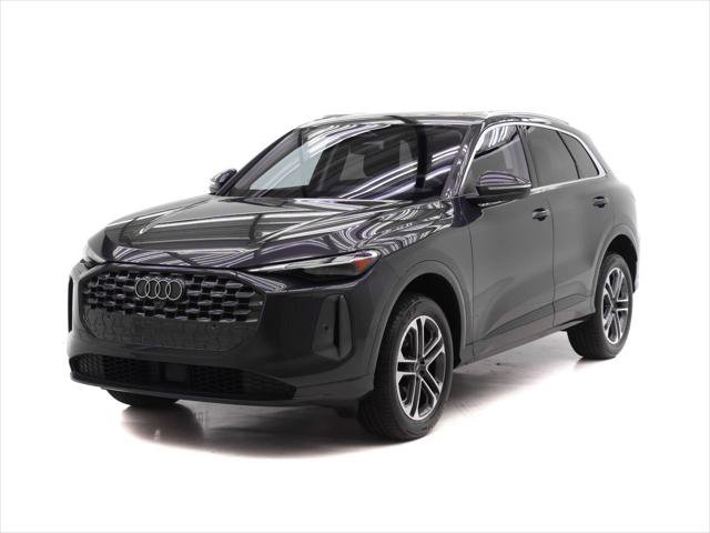 Certified 2025 Audi Q5 Premium w/ Convenience Package image 1