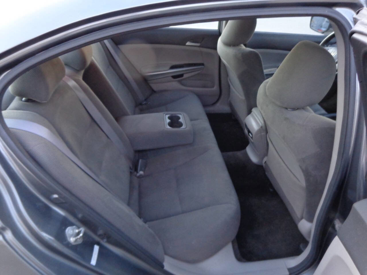 Used 2010 Honda Accord EX image 30