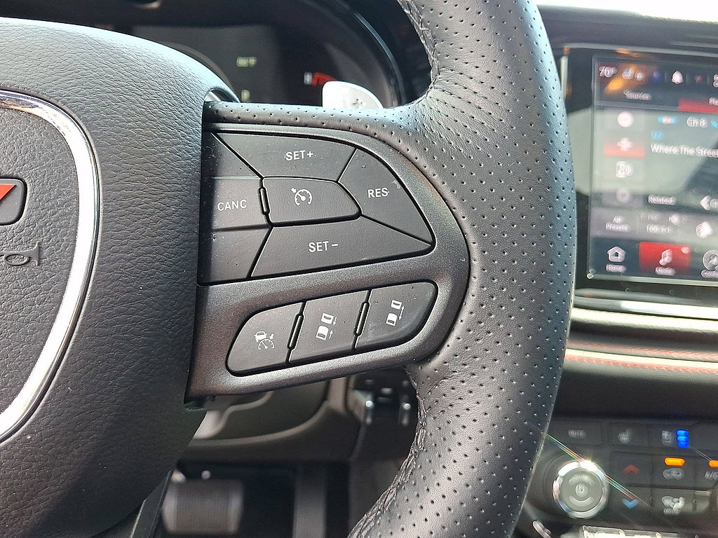 Used 2025 Dodge Durango GT AWD/4WD image 18