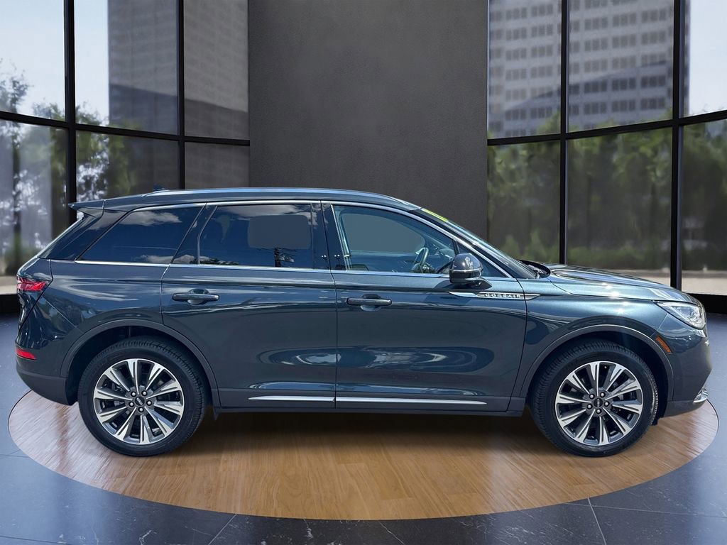 Certified 2021 Lincoln Corsair Reserve FWD image 2