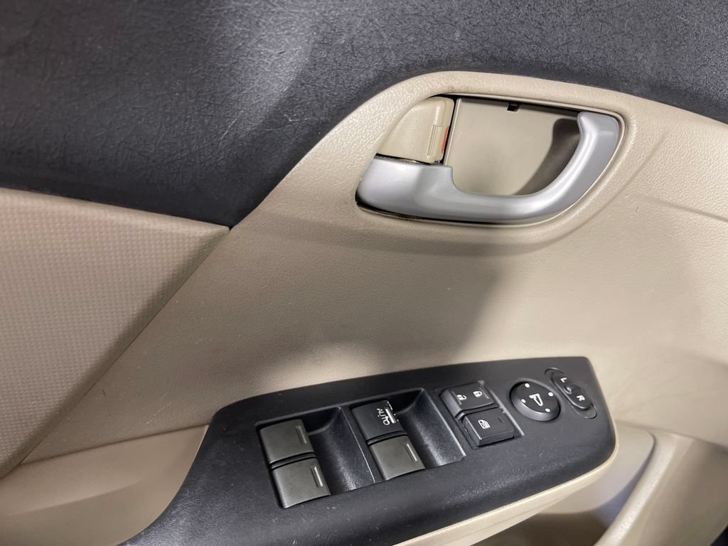 Used 2012 Honda Civic LX image 18
