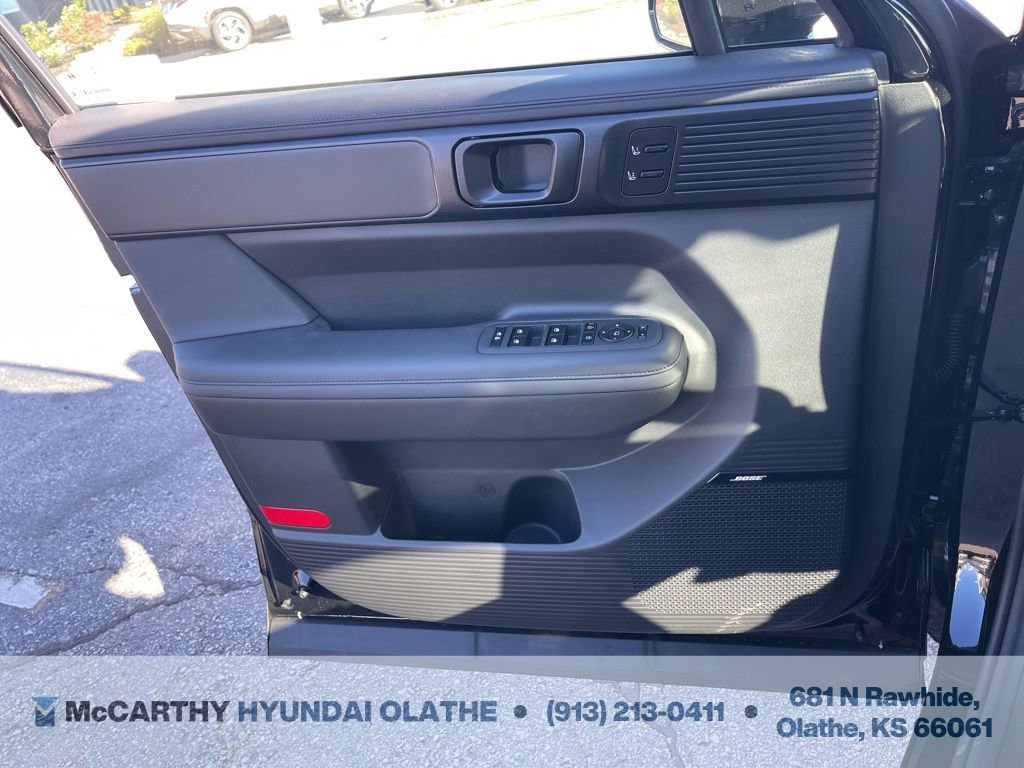 Certified 2025 Hyundai Santa Fe Calligraphy image 35