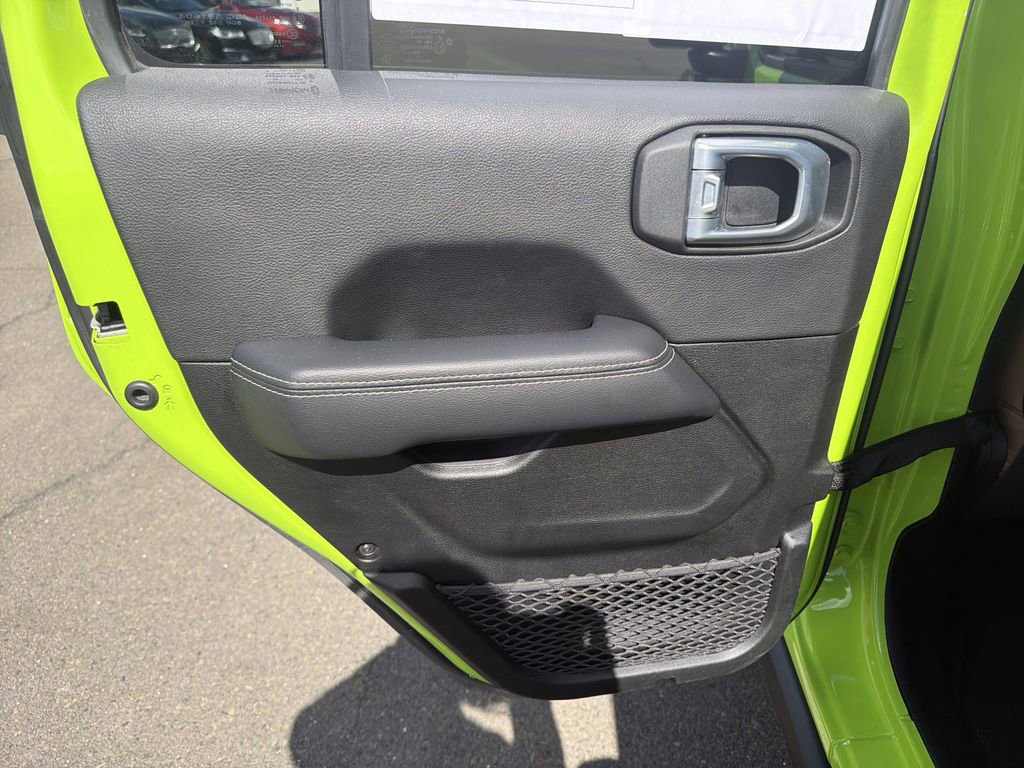 Used 2021 Jeep Wrangler Unlimited Rubicon 4xe w/ Steel Bumper Group AWD/4WD image 13