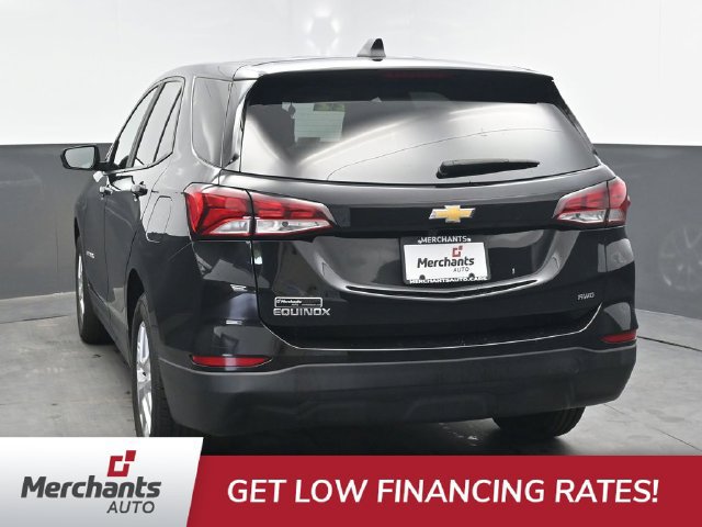 Used 2022 Chevrolet Equinox LS w/ LS Convenience Package AWD/4WD image 5