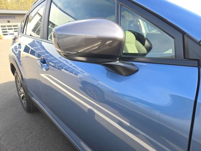 Used 2024 Subaru Crosstrek 2.0i Premium AWD/4WD image 14