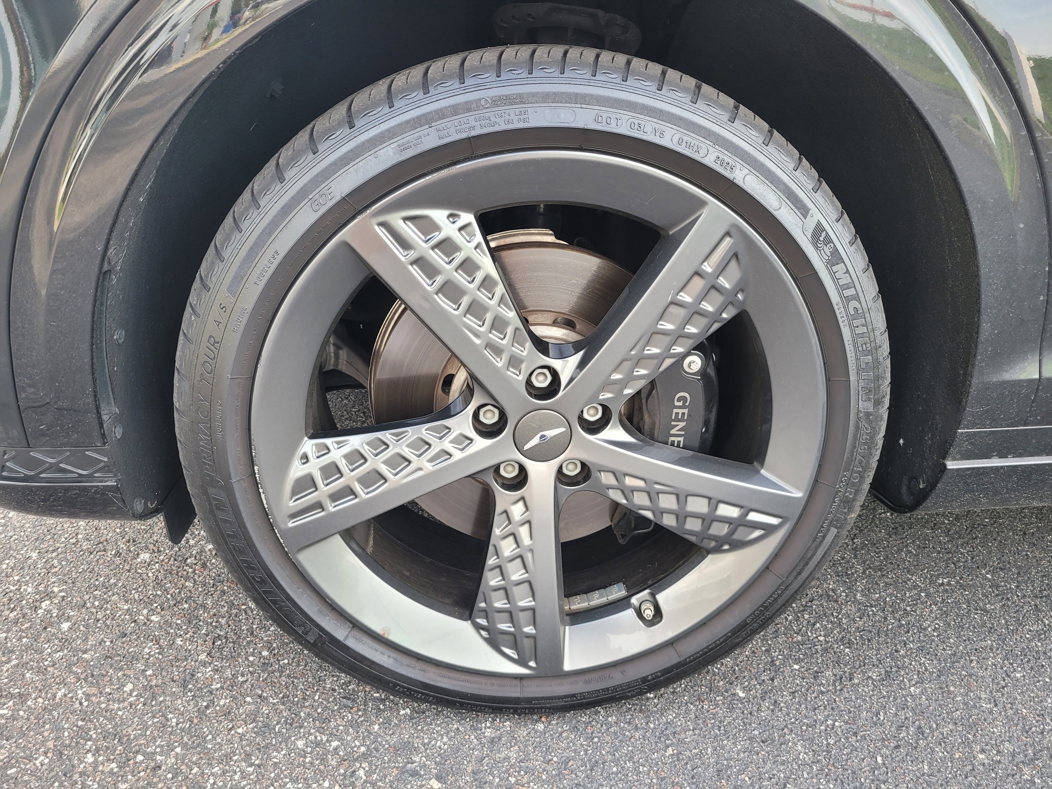 Used 2023 Genesis GV70 2.5T w/ Sport Prestige Package AWD/4WD image 9