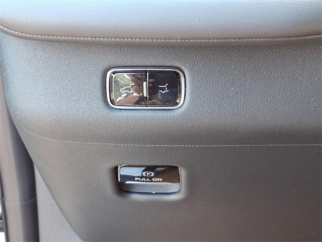 New 2025 Lincoln Navigator L Reserve w/ Jet Appearance Package image 18