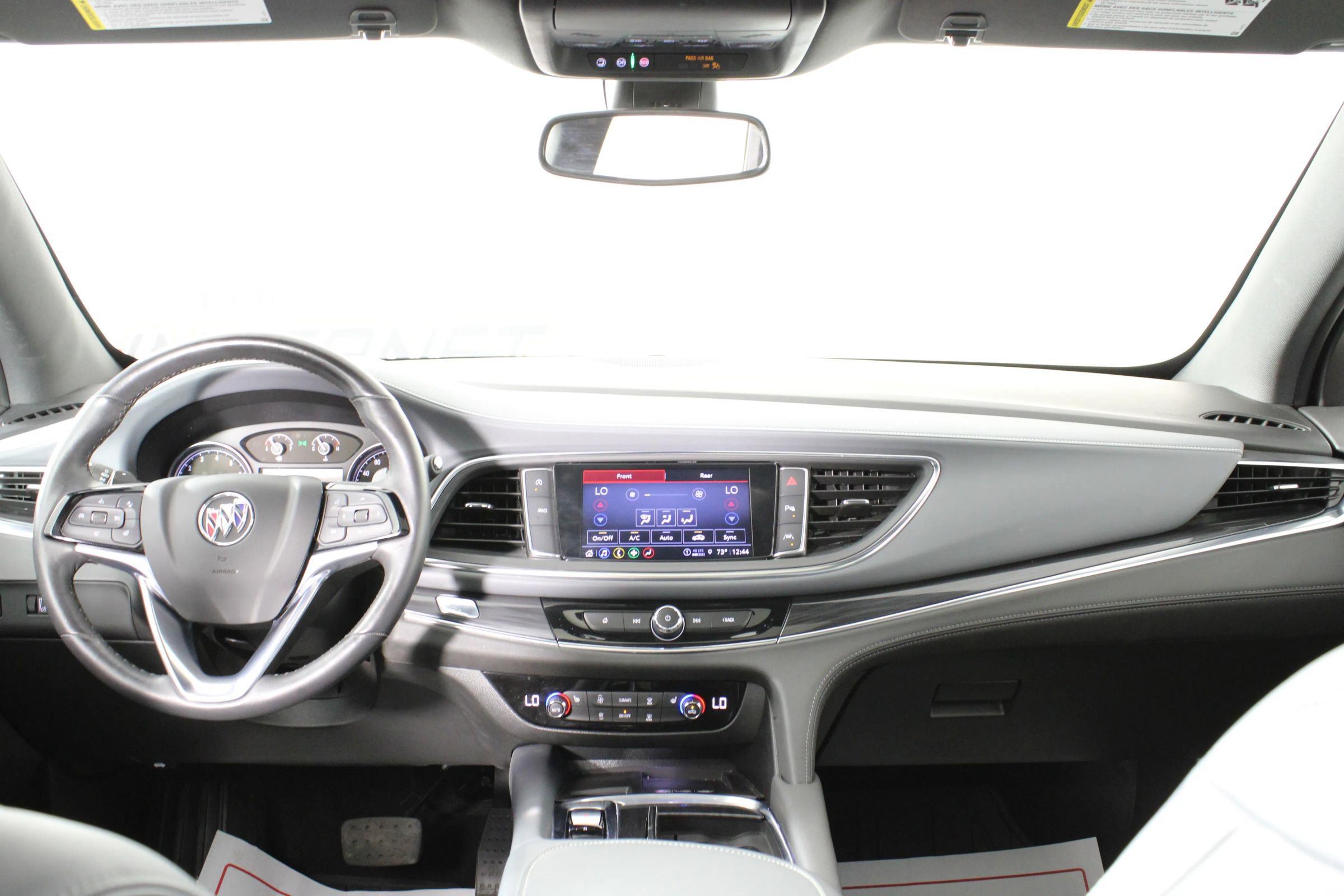 Used 2024 Buick Enclave Essence w/ Experience Buick Package AWD/4WD image 11