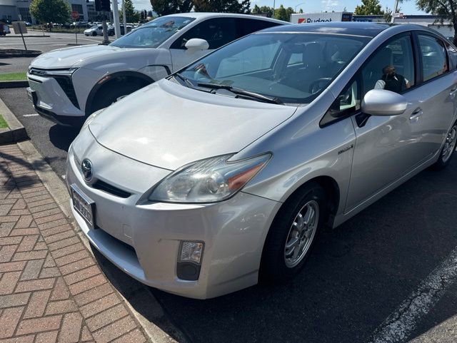 Used 2010 Toyota Prius Five FWD image 2