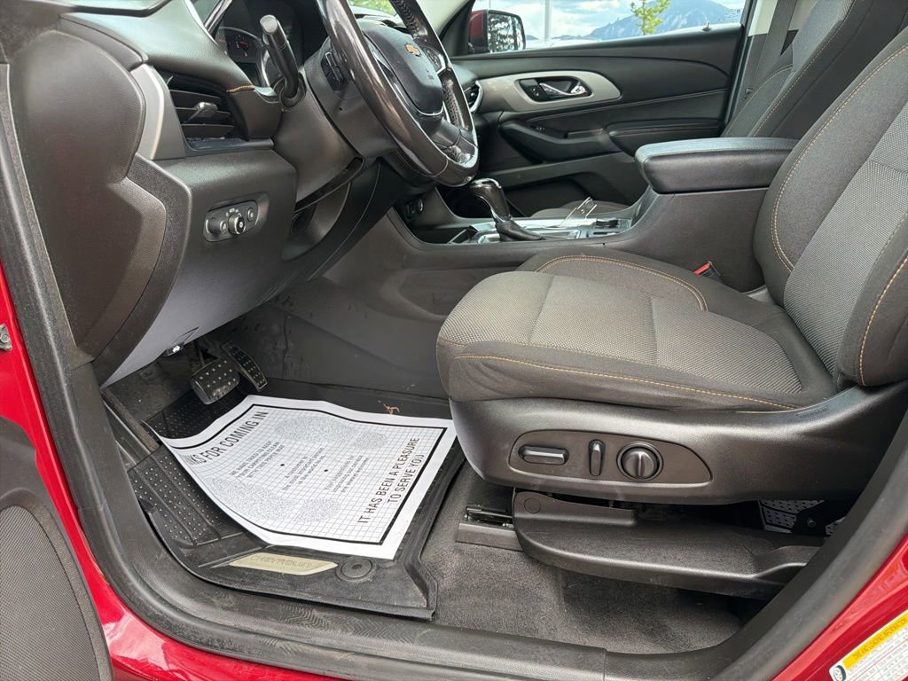 Used 2019 Chevrolet Traverse LT AWD/4WD image 24