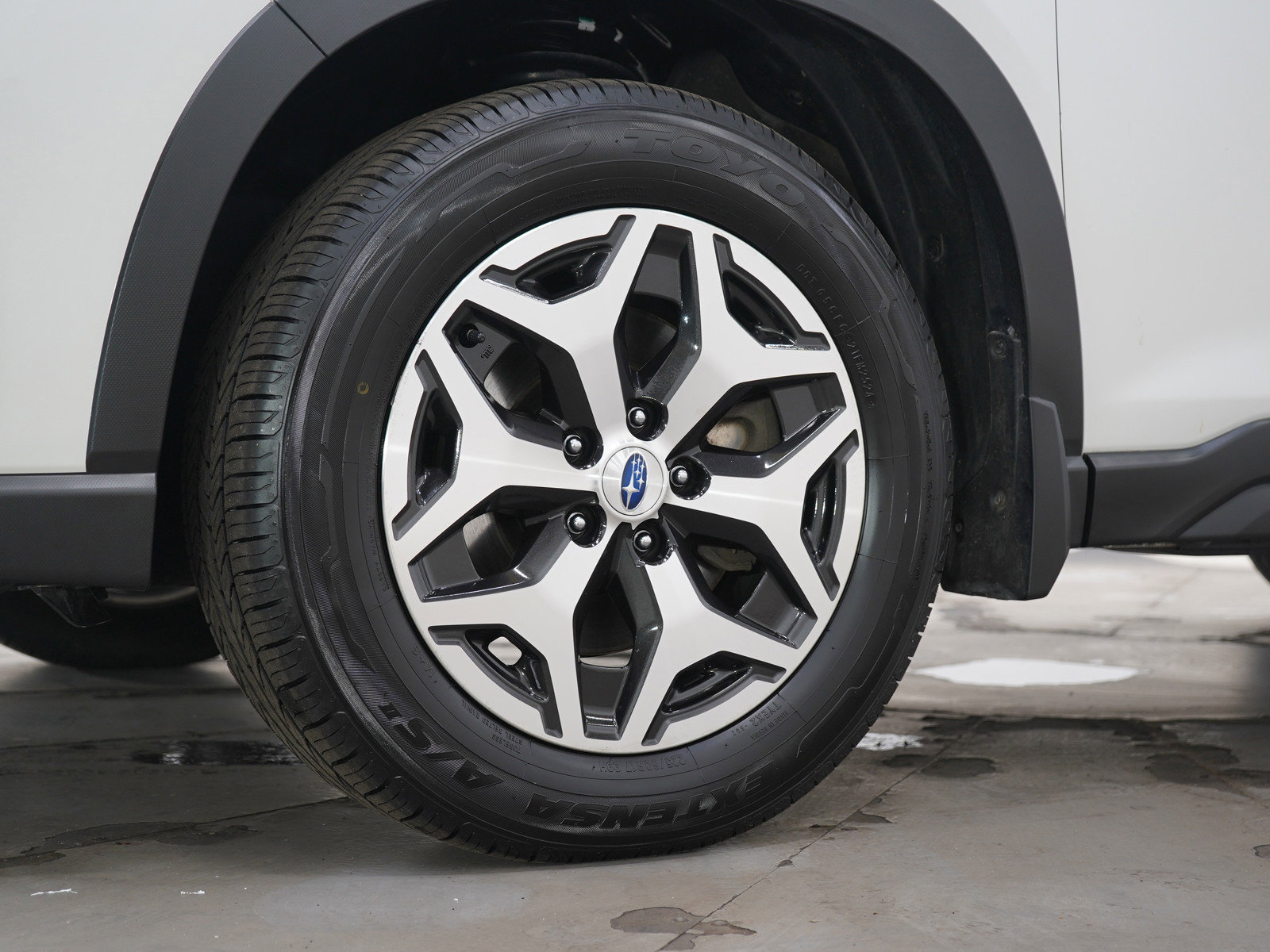 Used 2023 Subaru Forester Premium image 31