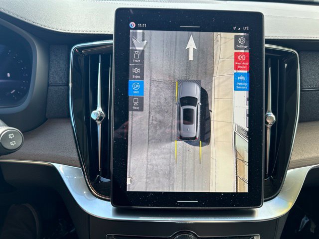 Certified 2026 Volvo XC90 B6 Plus AWD/4WD image 26