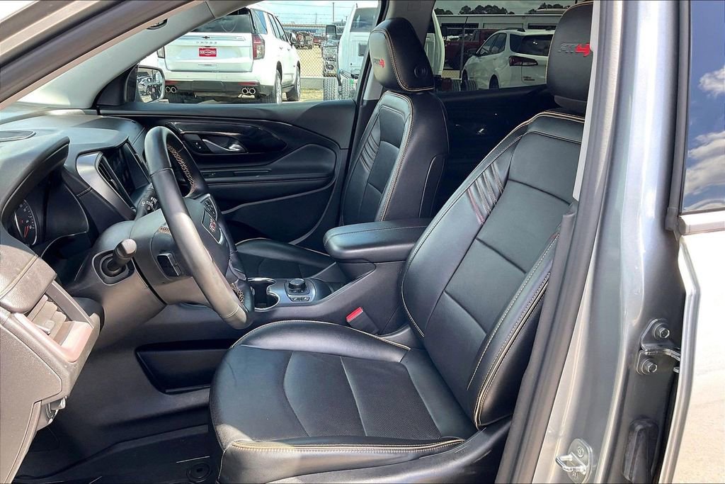 Used 2023 GMC Terrain AT4 w/ Infotainment Package II AWD/4WD image 18