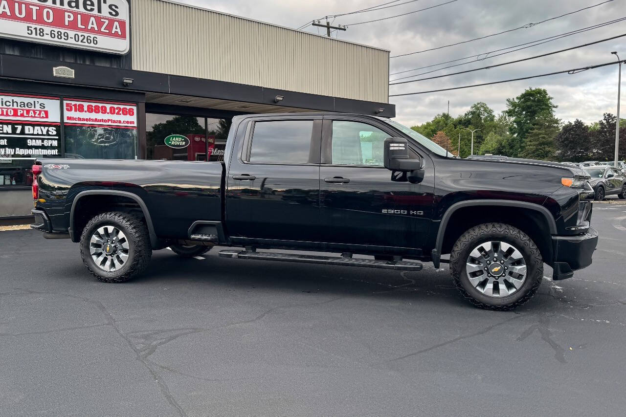 Used 2022 Chevrolet Silverado 2500 Custom w/ Gooseneck/5TH Wheel Package AWD/4WD image 3