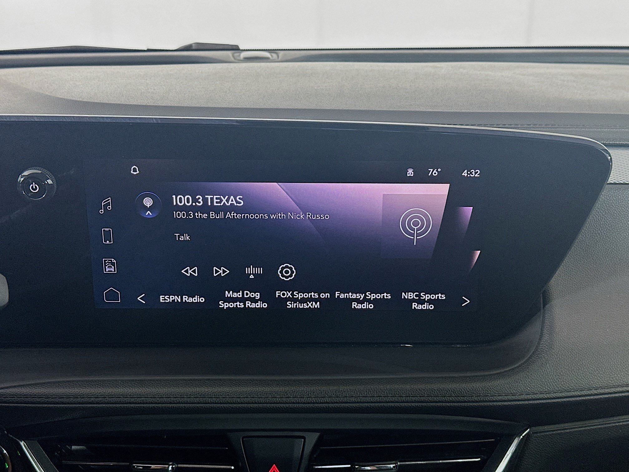Used 2025 Buick Encore GX Preferred FWD image 21