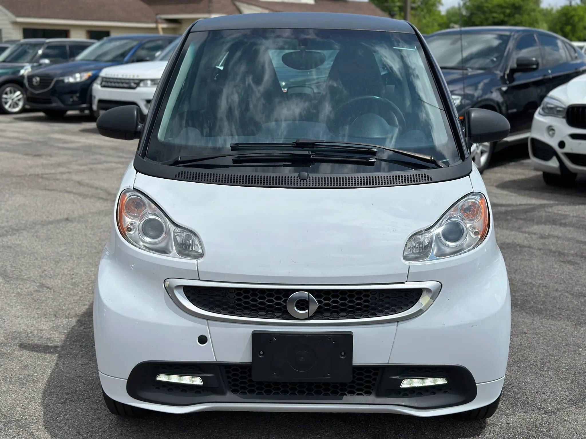 Used 2015 smart fortwo pure RWD image 3