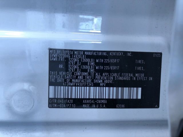 Used 2025 Toyota RAV4 XLE AWD/4WD image 34