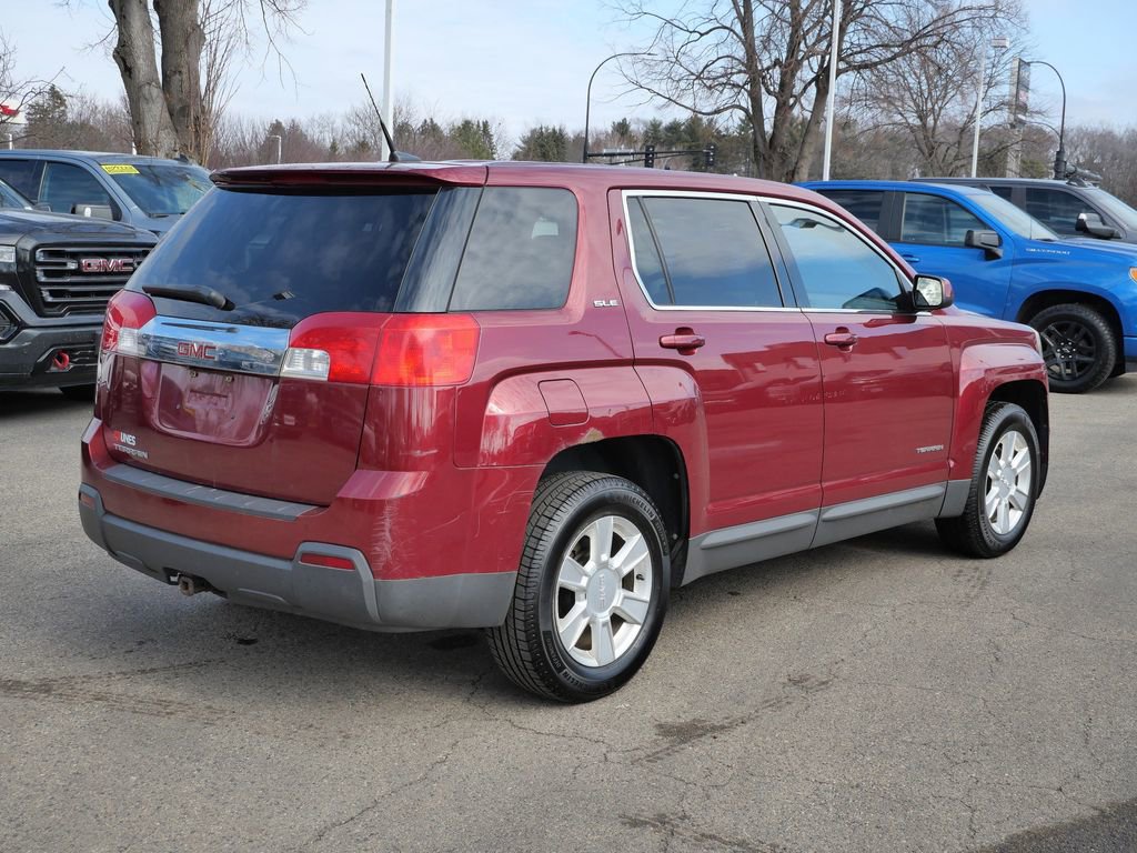 Used 2011 GMC Terrain SLE image 10
