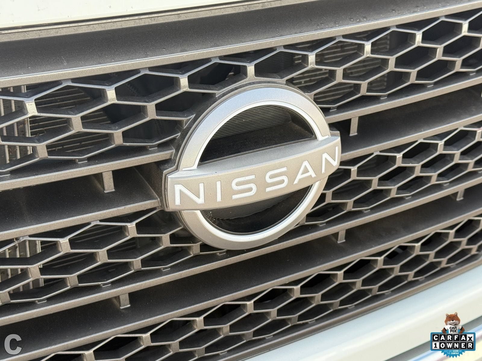 Used 2024 Nissan Titan SV w/ SV Convenience Package AWD/4WD image 32