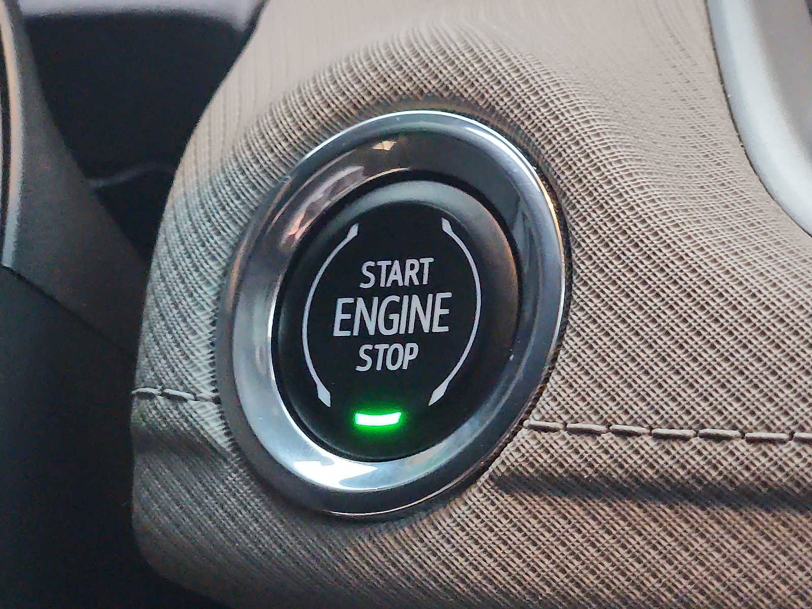 Used 2025 Chevrolet TrailBlazer LT image 22