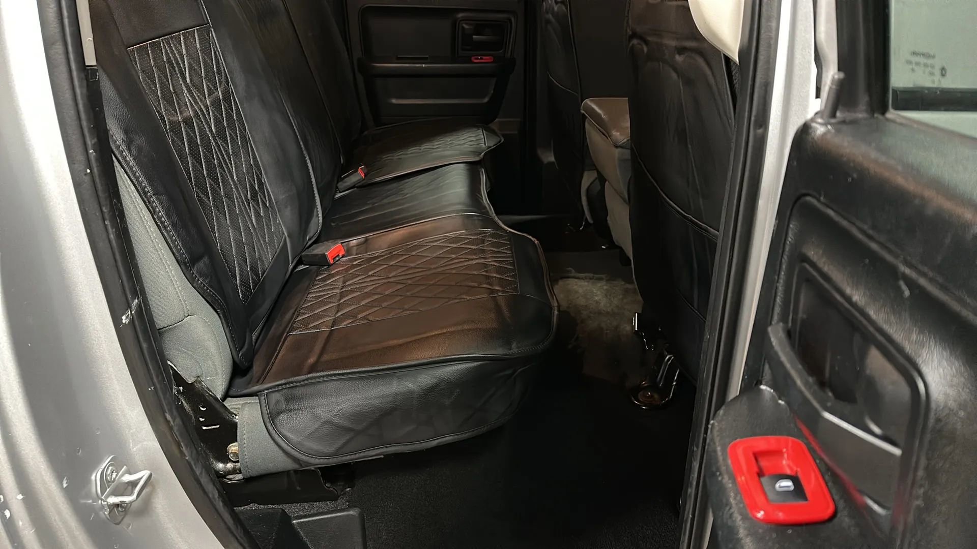 Used 2017 RAM 1500 Express w/ Express Value Package image 14