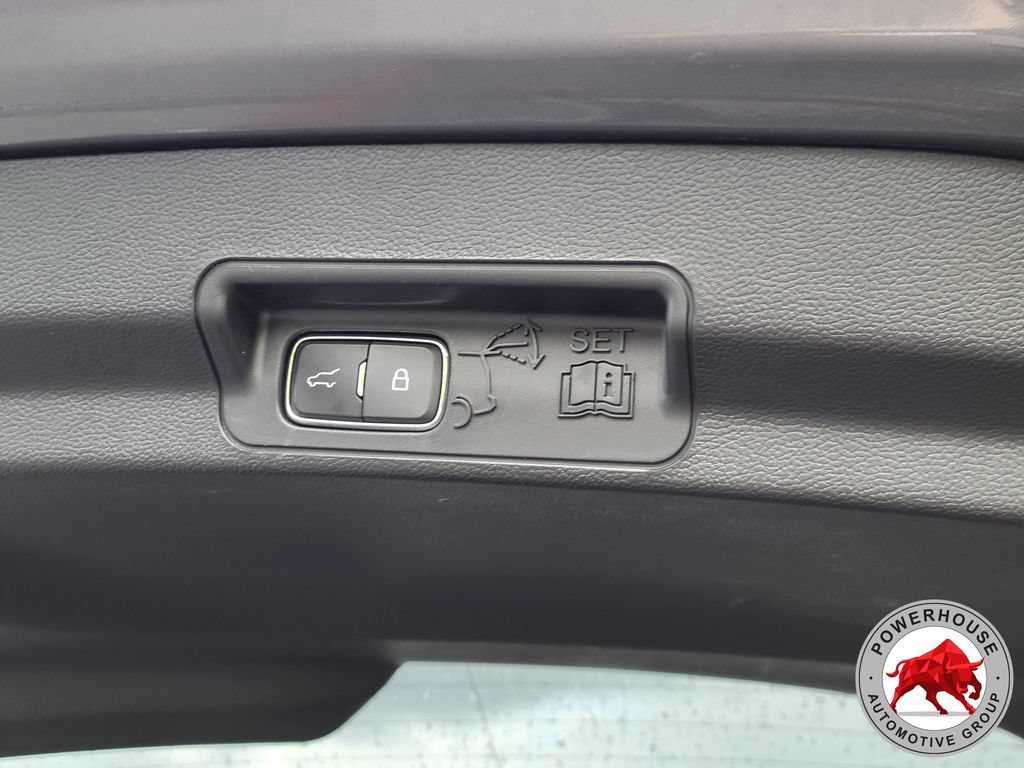 Certified 2023 Ford Explorer XLT AWD/4WD image 14