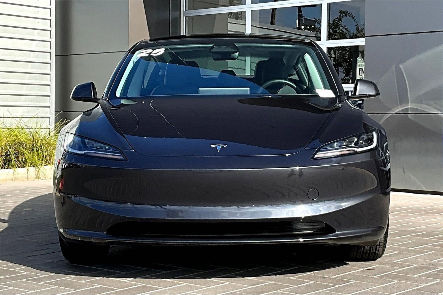 Used 2025 Tesla Model 3 Long Range image 2