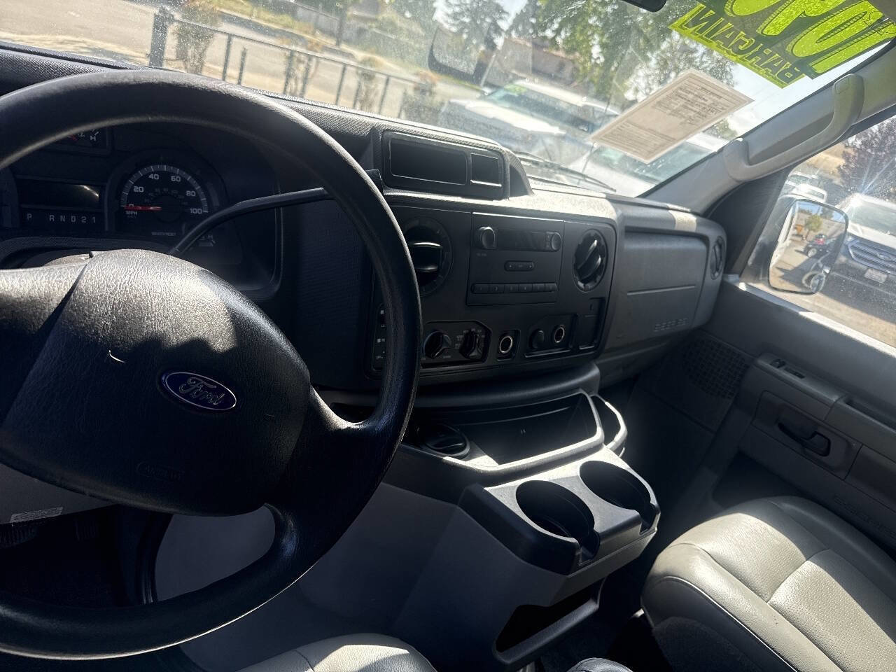 Used 2009 Ford E-150 and Econoline 150 RWD image 6