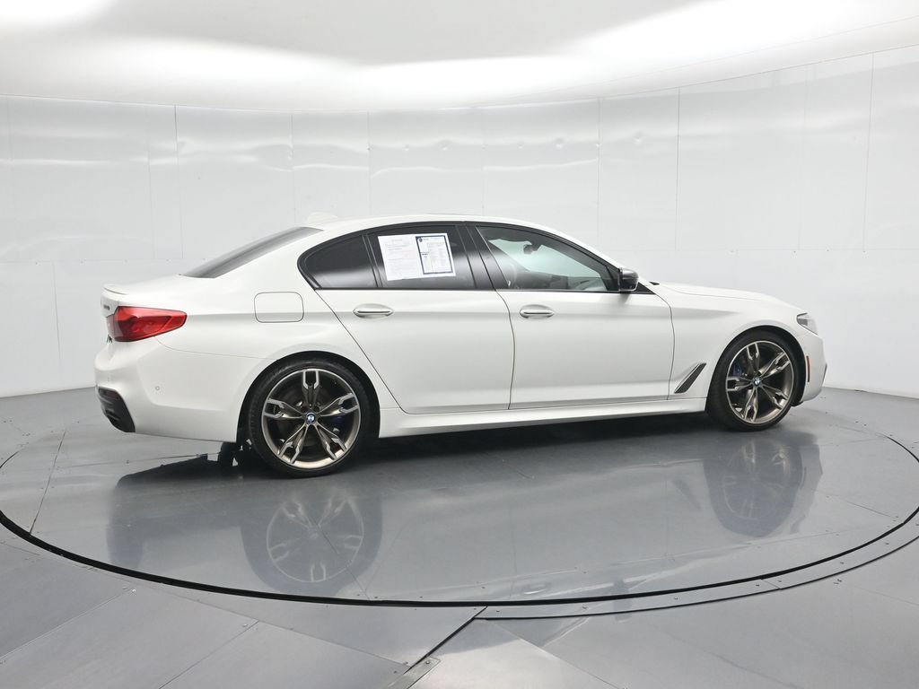 Used 2018 BMW M550i xDrive AWD/4WD image 25