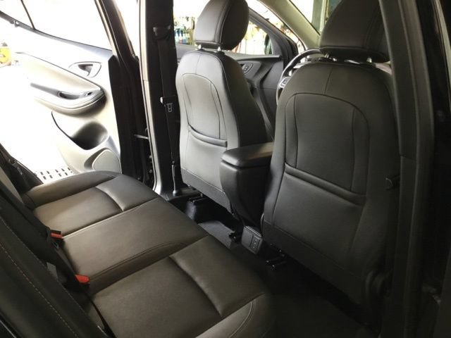 Used 2024 Buick Encore GX Sport Touring AWD/4WD image 39