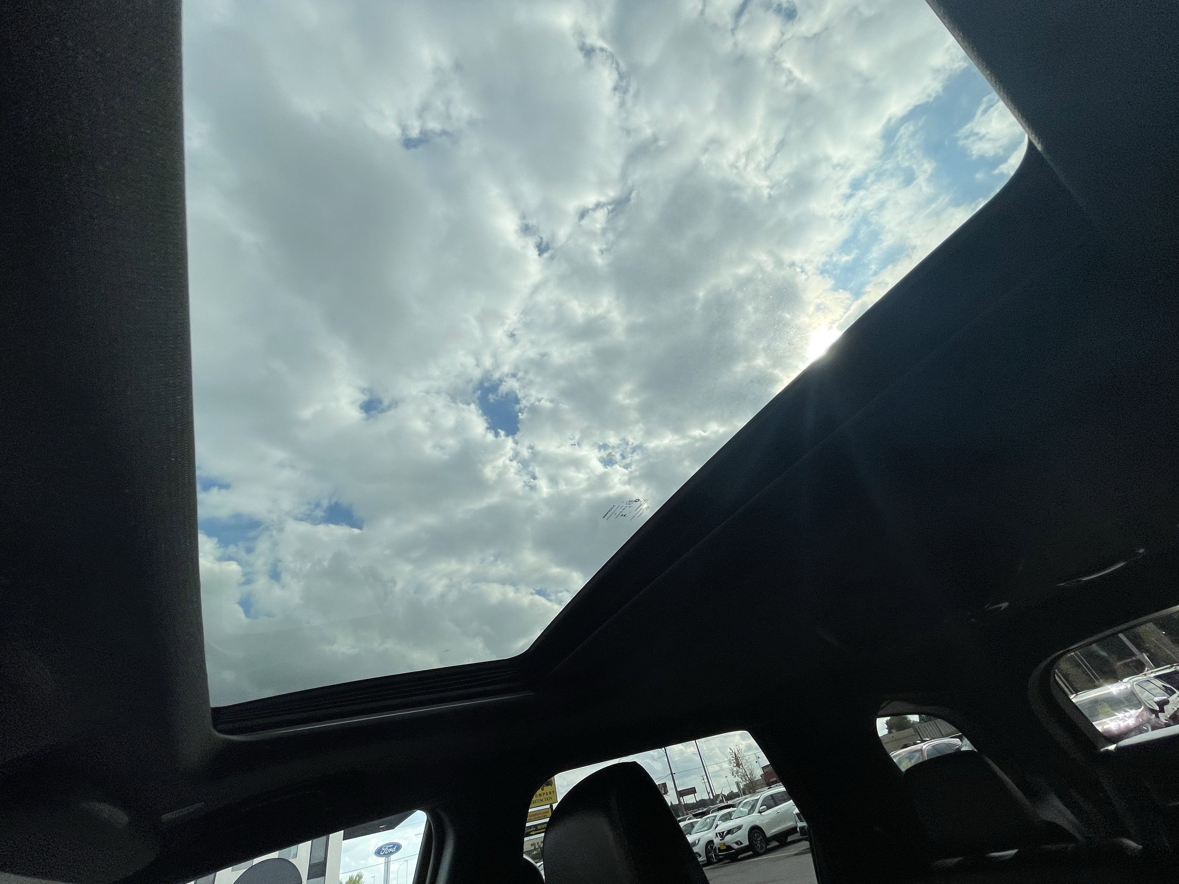 Used 2024 Dodge Durango GT image 25