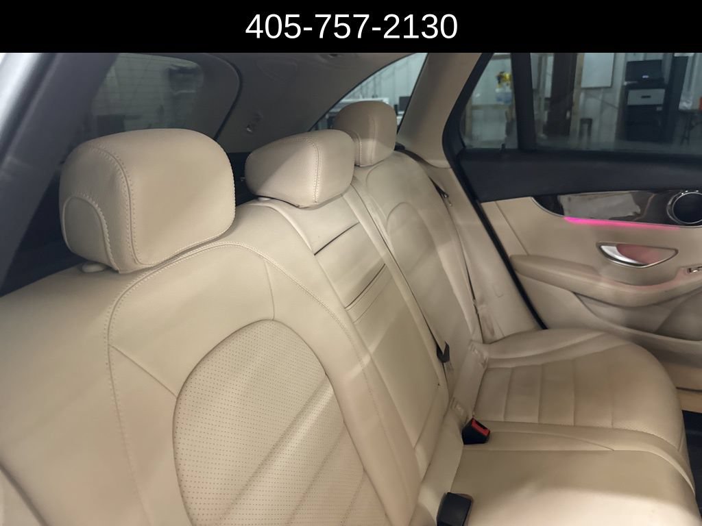 Used 2022 Mercedes-Benz GLC 300 image 23