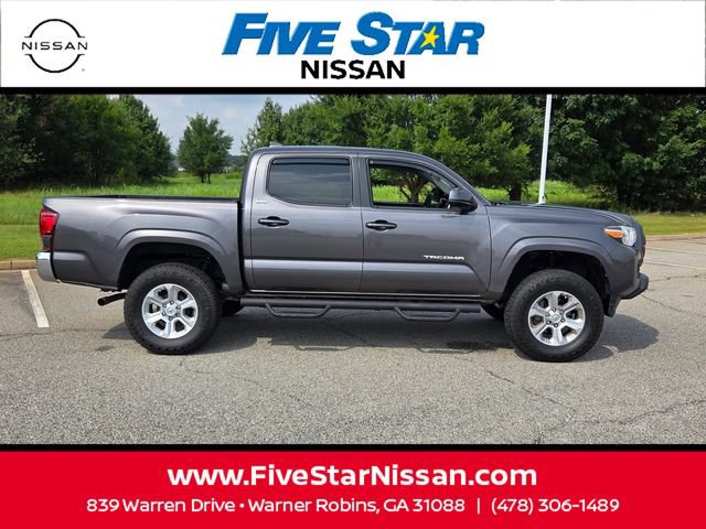 Used 2020 Toyota Tacoma SR5 RWD image 14