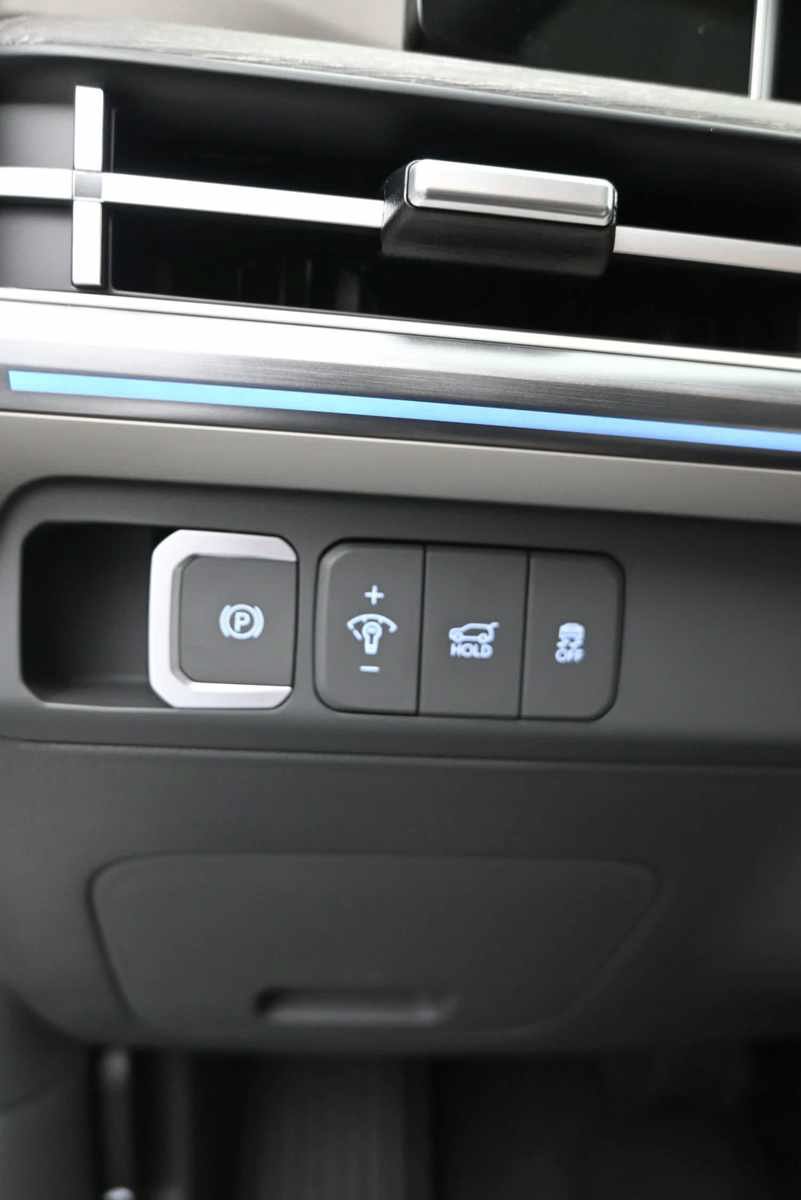New 2027 Hyundai Santa Fe Calligraphy AWD/4WD image 23