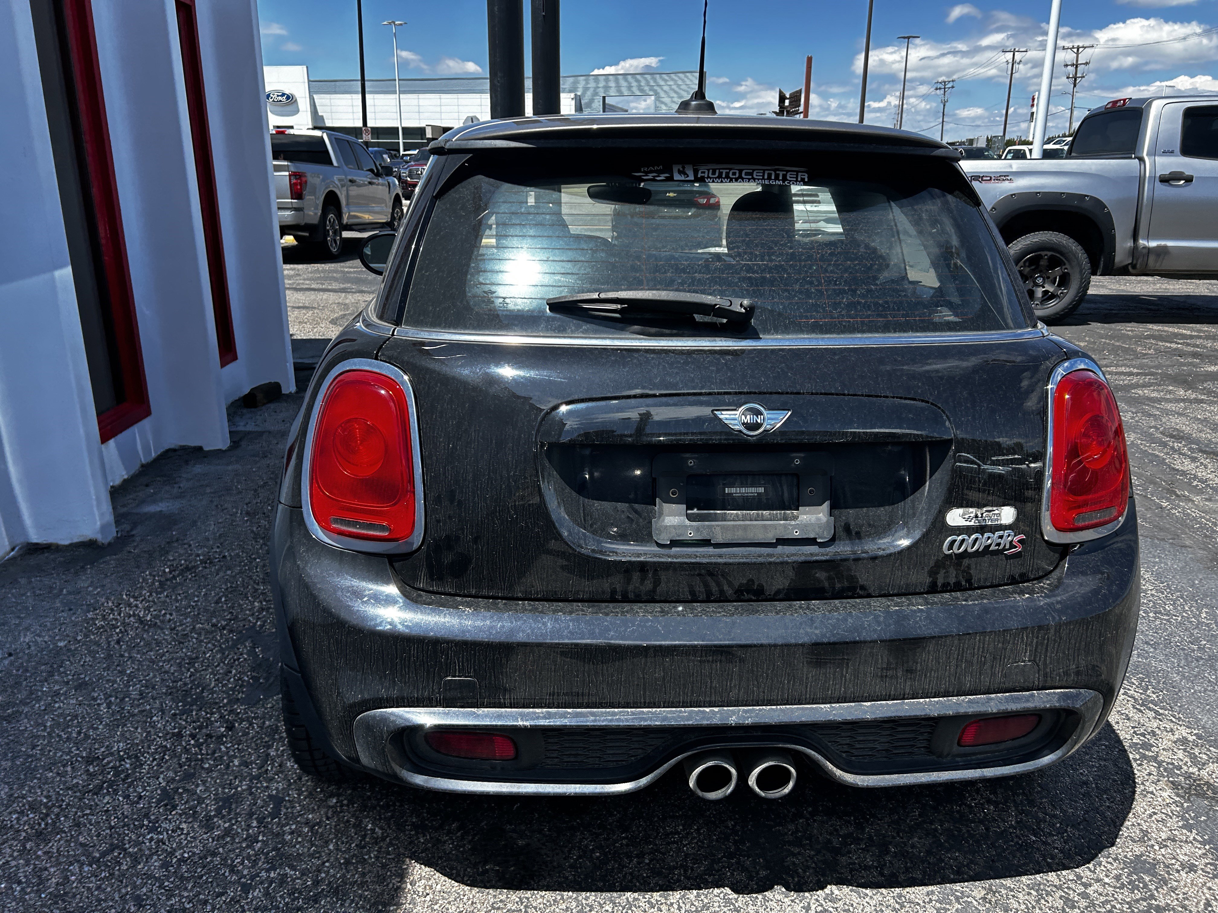Used 2017 MINI Cooper S FWD image 3
