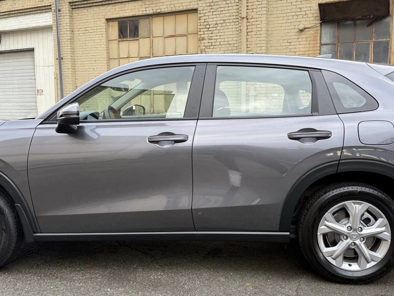 Used 2023 Honda HR-V LX image 36