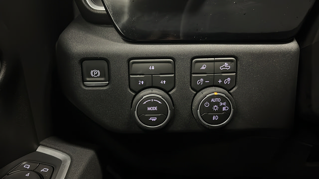 New 2026 Chevrolet Silverado 2500 LT w/ All Star Edition AWD/4WD image 42