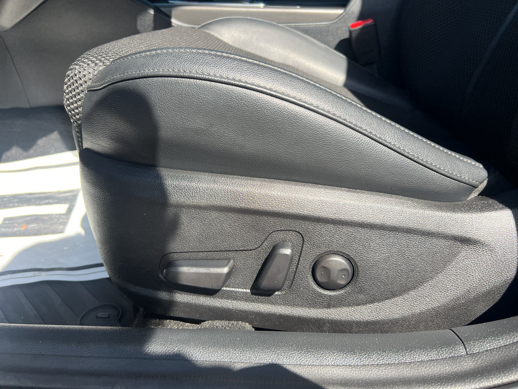 Used 2019 Kia Optima S FWD image 14