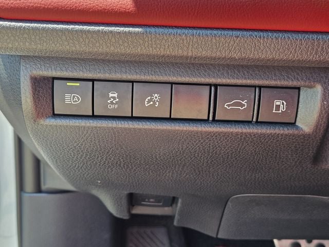 Used 2025 Toyota Camry XSE FWD image 19