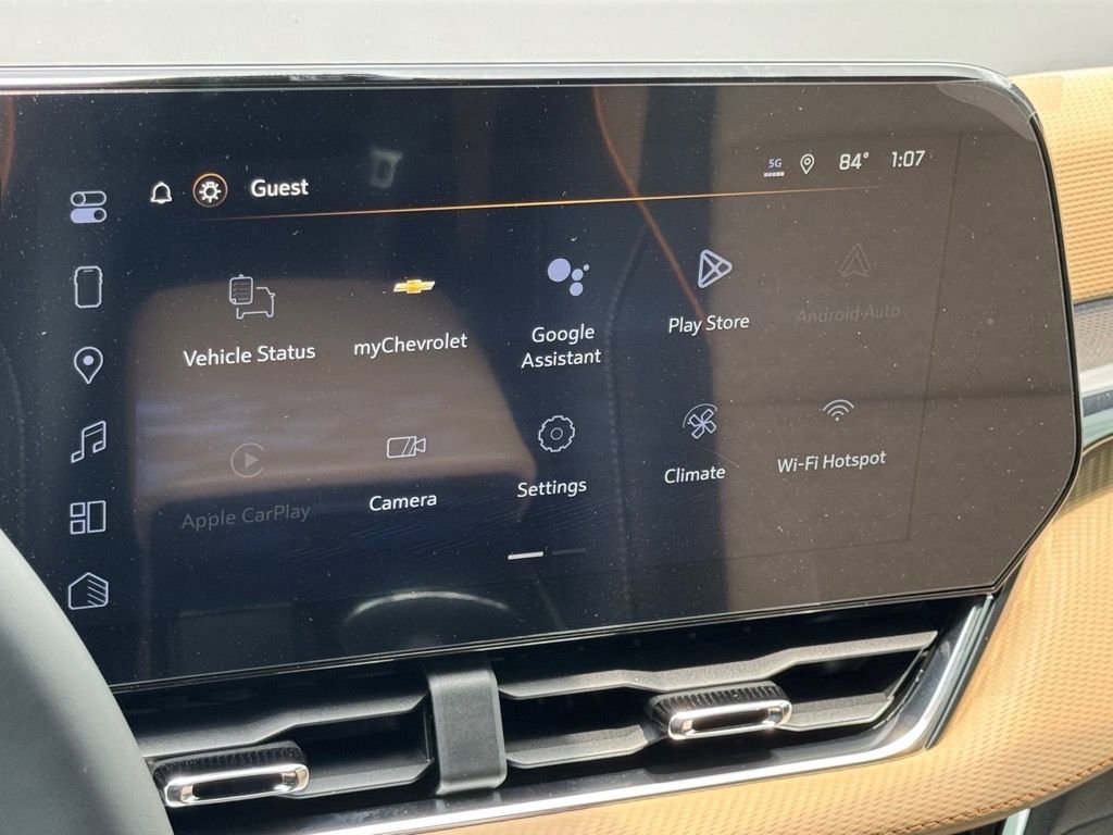 Used 2026 Chevrolet Equinox ACTIV w/ Convenience Package III image 24