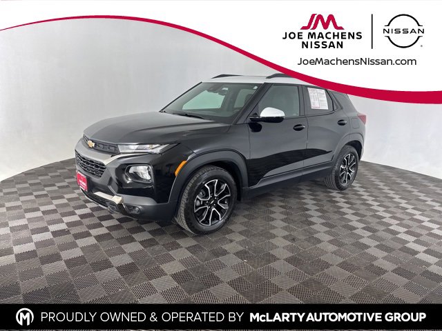 Used 2023 Chevrolet TrailBlazer ACTIV w/ Sun and Liftgate Package image 3