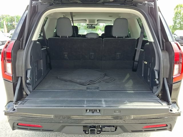 Used 2025 Ford Expedition Max Active AWD/4WD image 31
