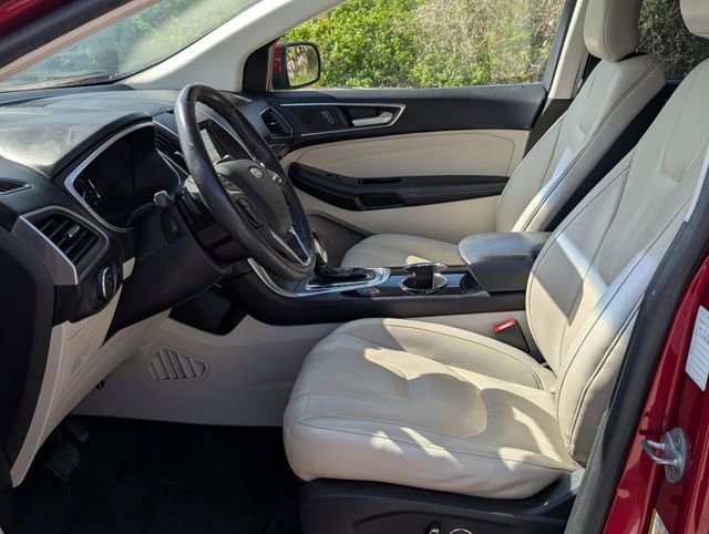 Used 2017 Ford Edge Titanium w/ Technology Package image 13