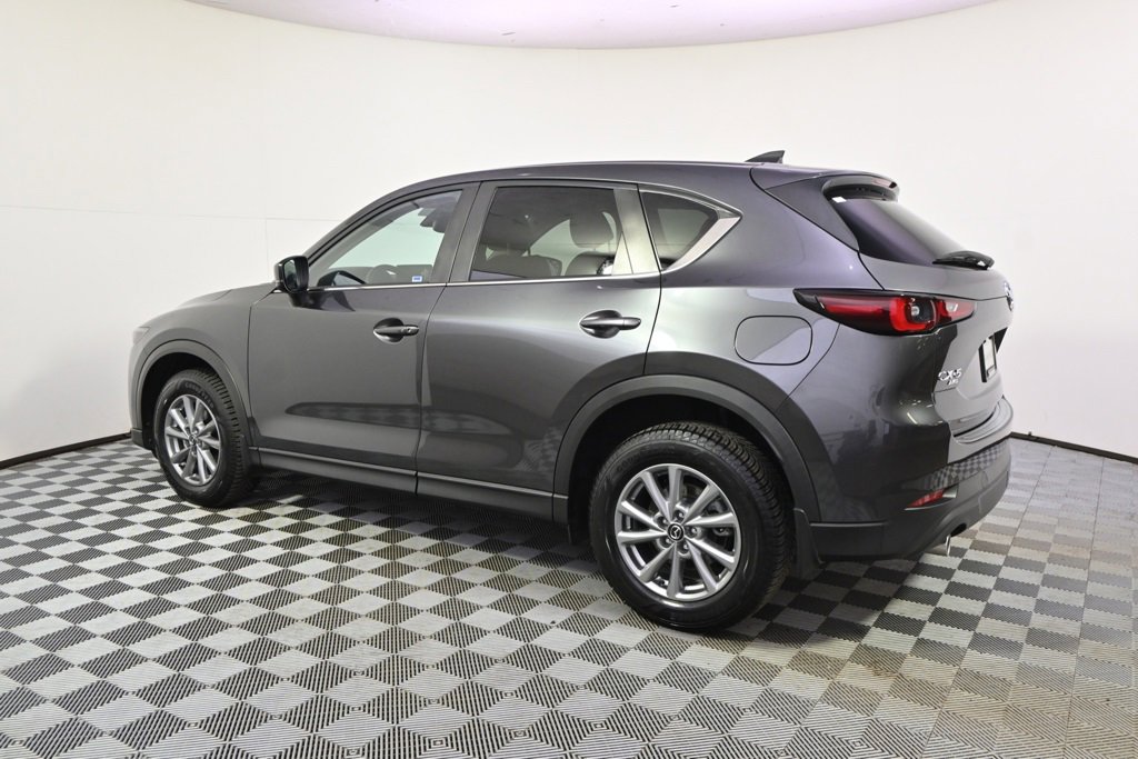 Used 2023 MAZDA CX-5 AWD 2.5 S w/ Preferred Package image 3