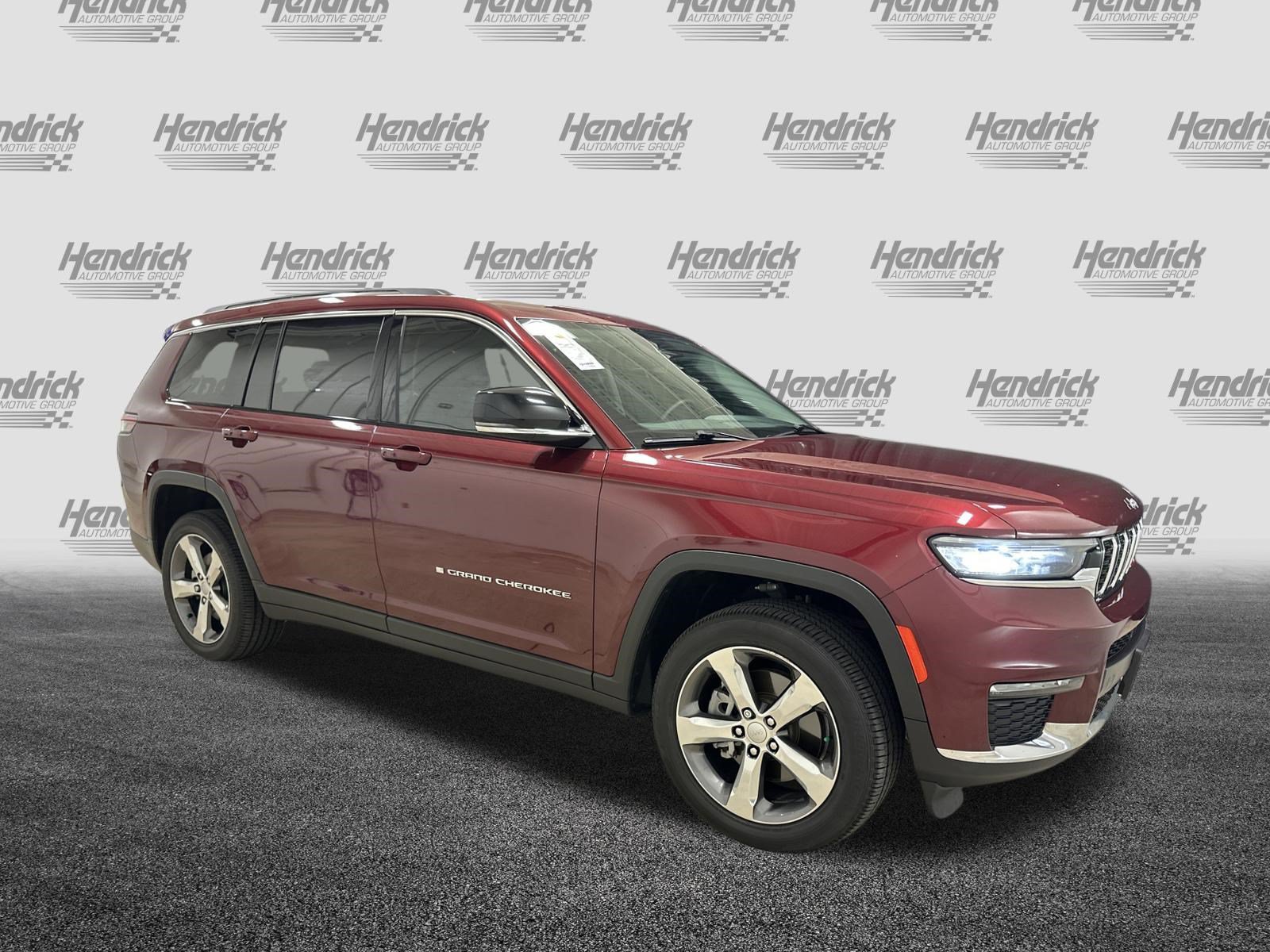 Used 2021 Jeep Grand Cherokee L Limited AWD/4WD image 2