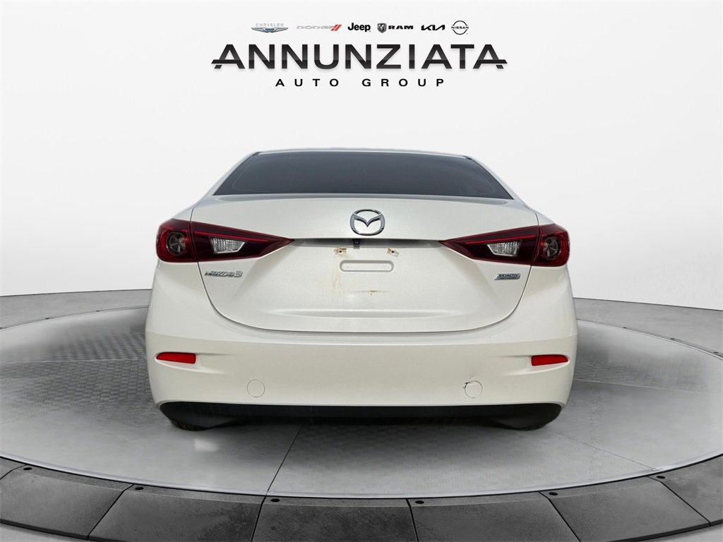 Used 2016 MAZDA MAZDA3 i Sport w/ Preferred Equipment Package image 4