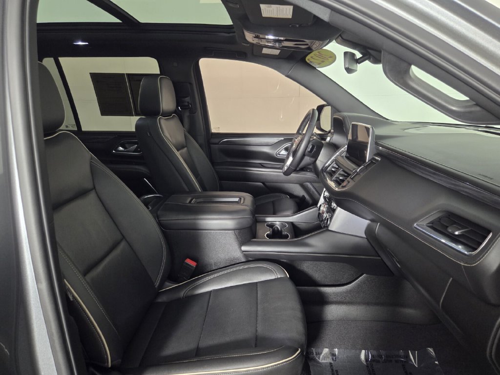 Used 2022 GMC Yukon SLT w/ SLT Premium Package RWD image 32