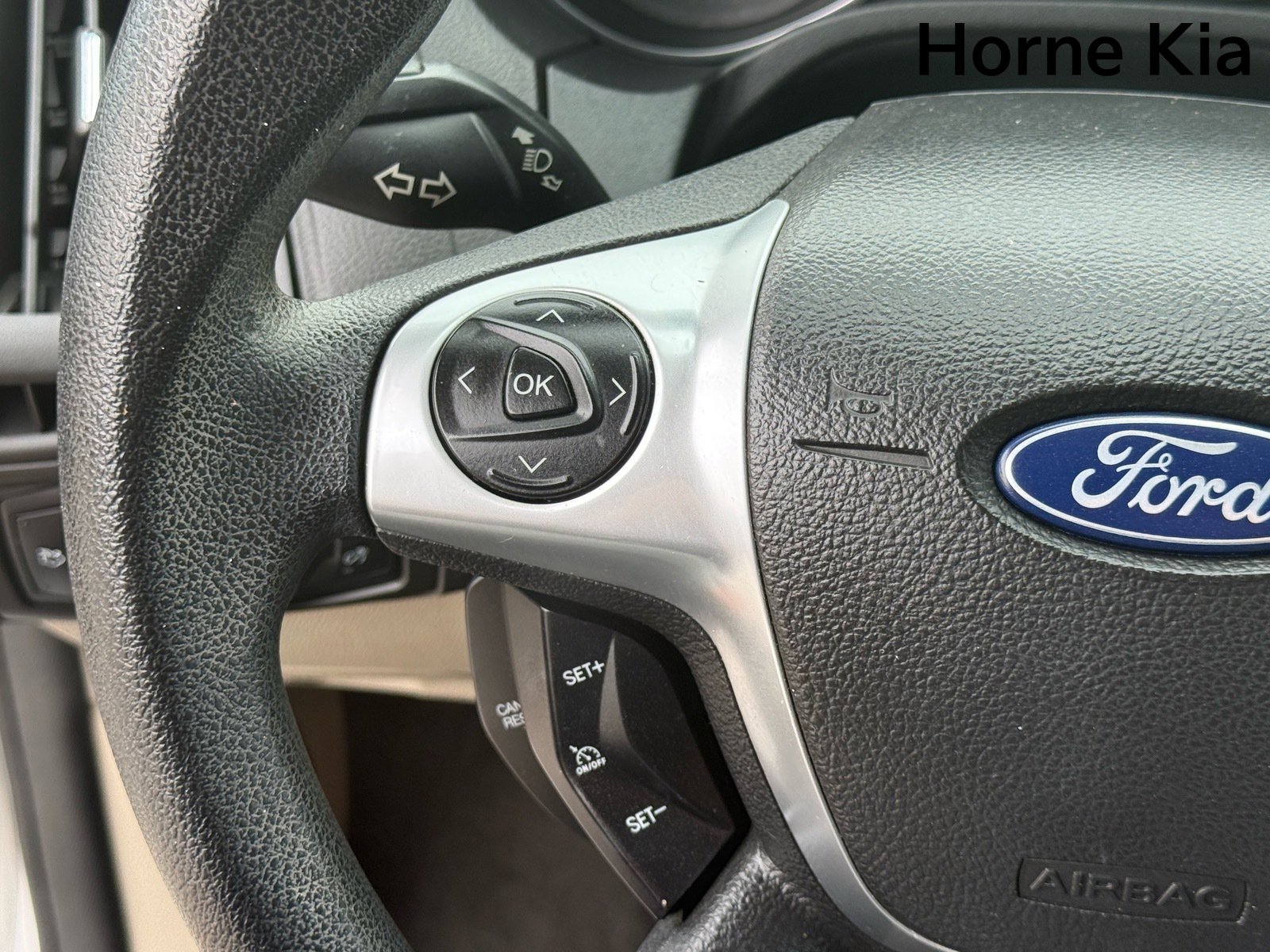 Used 2014 Ford Focus SE image 12