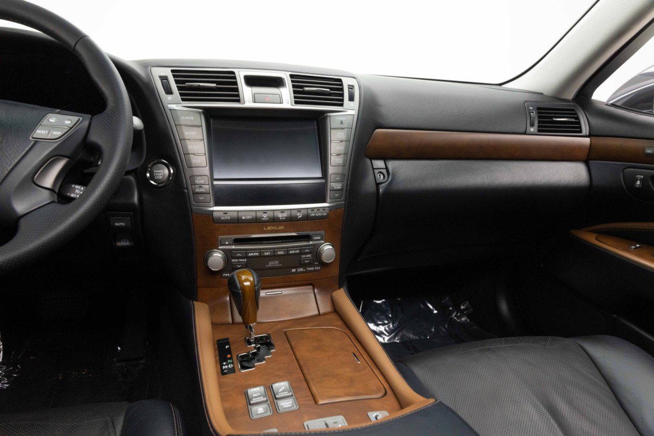Used 2011 Lexus LS 460 w/ Sport Pkg RWD image 16