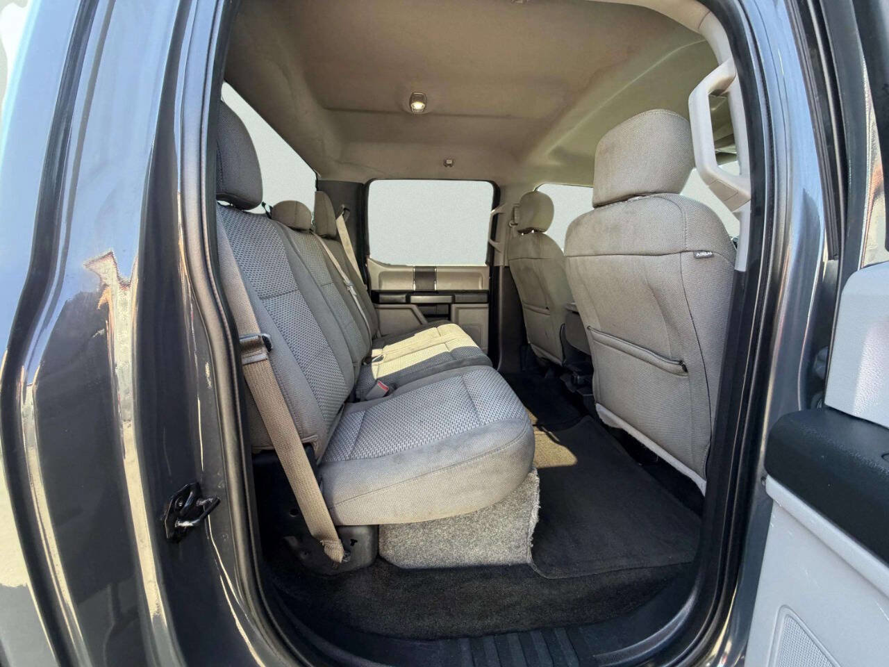 Used 2017 Ford F150 XLT image 23